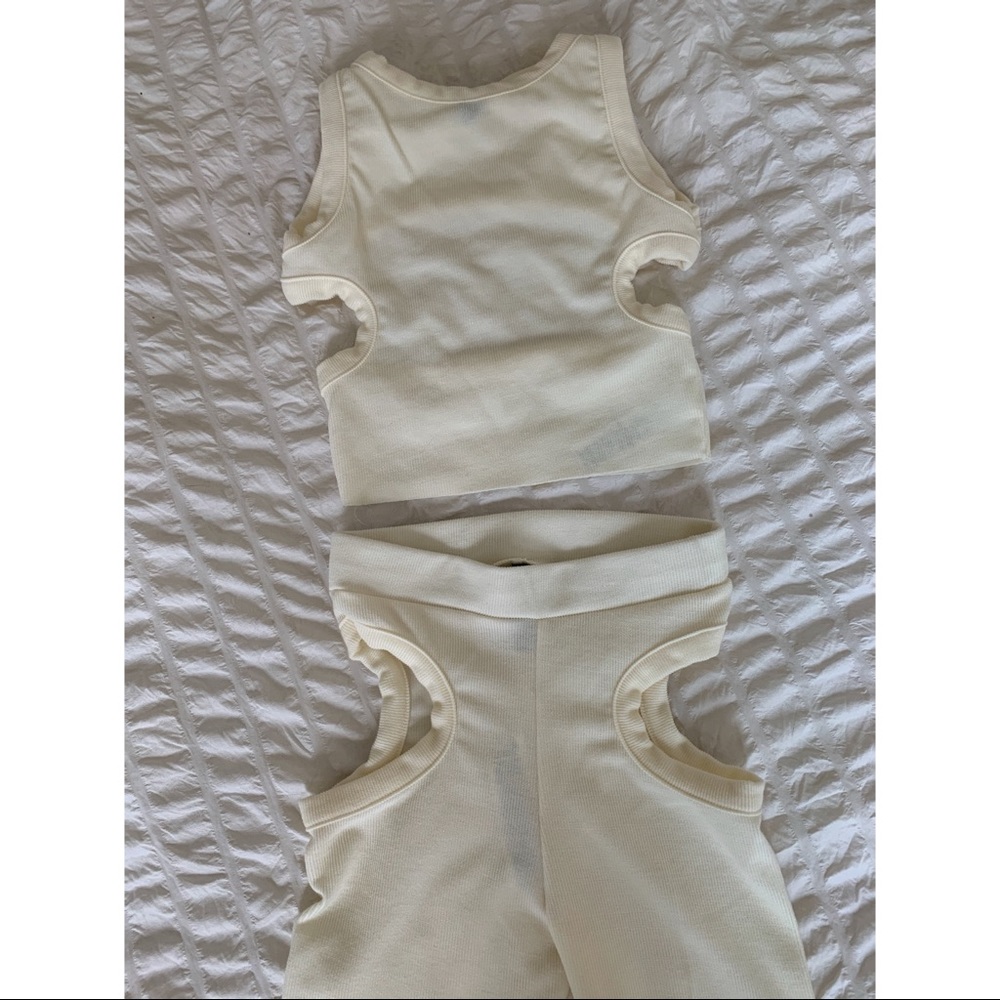 ⭐️SOLD⭐️ NWOT Cut-Out Ribbed Lounge Set - Picture 3 of 4